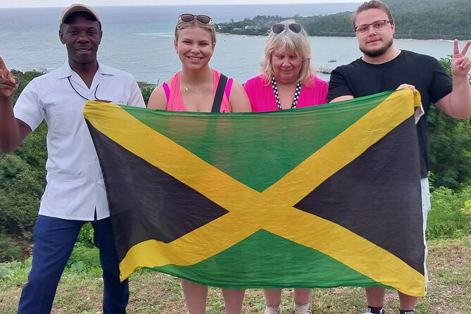3 Hours Private Tour in Montego Bay From Falmouth - Viewpoints that put the city in perspective