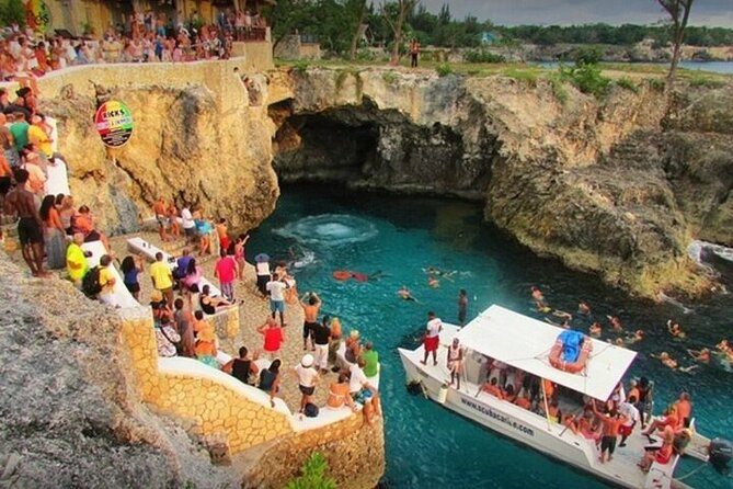 3 to 5 Hour Private Herbal Tour Shopping and Dinner at Ricks Cafe - A Jamaican herb farm before Negril shopping