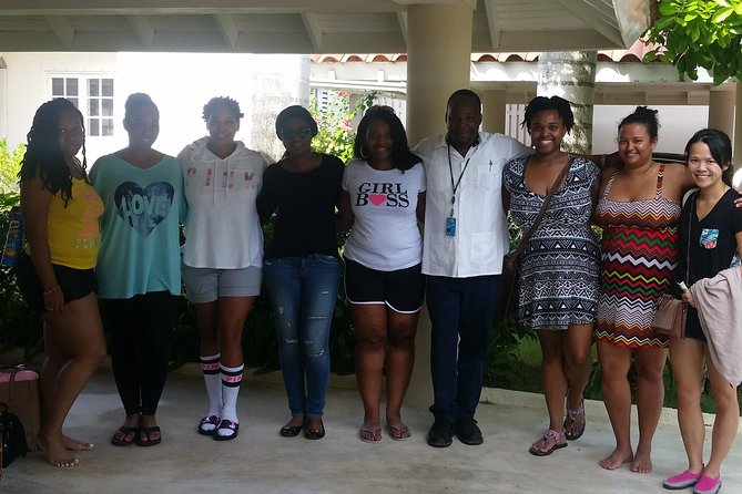 5. Montego Bay Private Highlite Sightseeing, SouvenirShoppingHalfDay Guided Tour - What private guiding adds, and where it can fall short