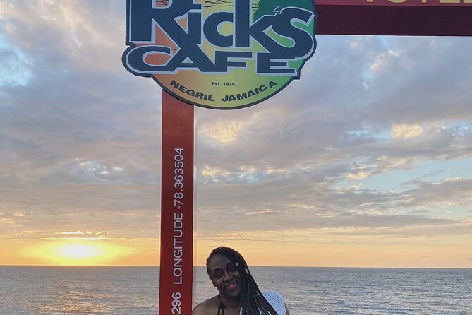 7 Mile Beach and Rick's Cafe Private Tour - Why the private format matters at $80