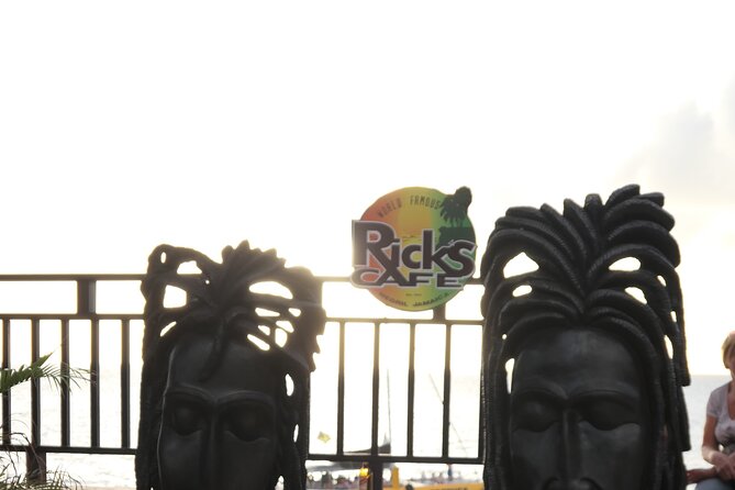 7 Mile Beach & Ricks Cafe with free Shopping experience - Should you book this 7 Mile Beach and Rick’s Cafe tour?