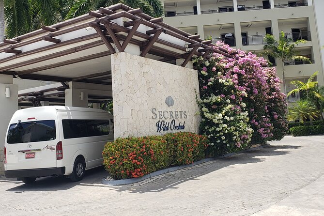 A "Private" Airport Transfer to any Resort in Montego Bay - The driver makes the difference