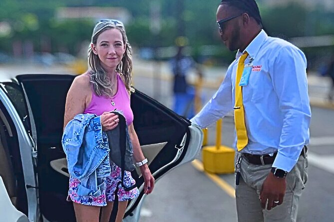 AirBnB/Hotel MBJ Airport Shuttle to all areas -one way/round trip - What the shared ride means in real life