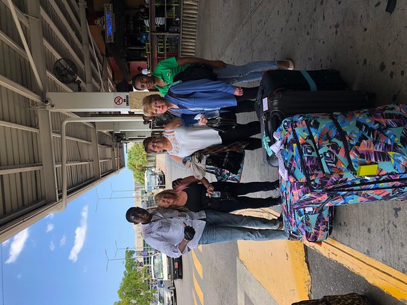 Airport MBJ Round Trip Transfers, to Montego Bay Airbnb & Resorts - Why the private minivan matters