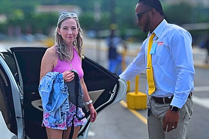 Airport Shuttle from Montego Bay (MBJ) to Hotel - The shared ride to your hotel