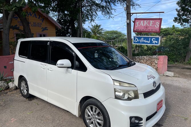 Airport Transfer to Negril - A calmer start after landing in Jamaica