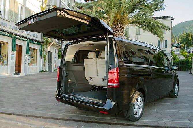 Airport Transfers from Kingston. - Key details before you book
