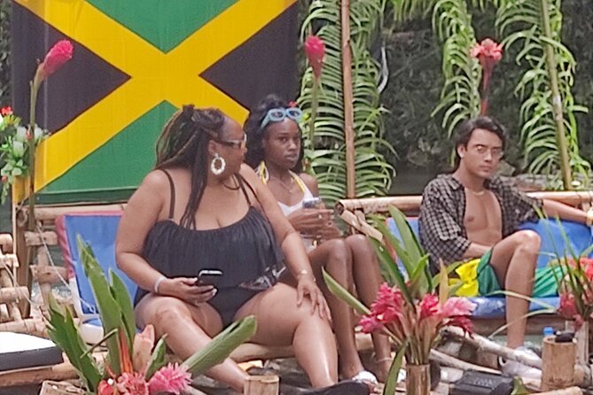 Bamboo Rafting Adventure with Limestone Massage from Montego Bay - A peaceful nature outing or a river party?