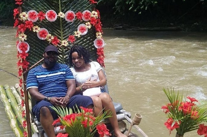 Bamboo Rafting and Limestone Foot Massage on Lethe River Private Tour - Food, music, and local contact along the water