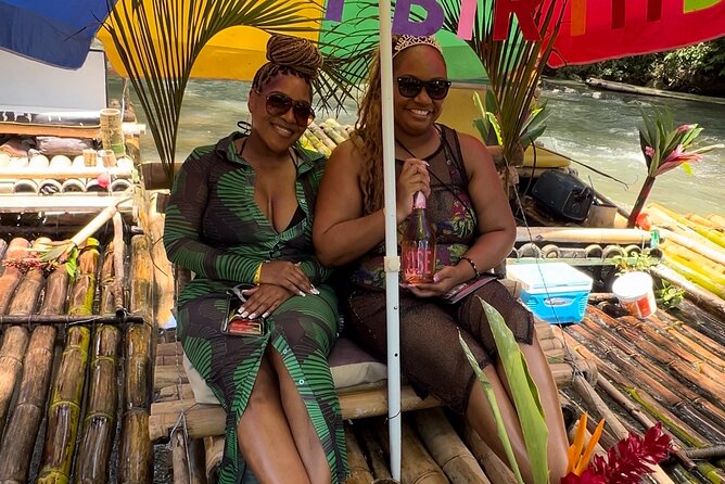 Bamboo rafting with limestone massage - Reading the river scenery around Lethe