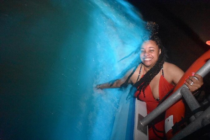 Bioluminescent Lagoon Tour: Night Swimming and Liming in Jamaica - The Luminous Lagoon after dark