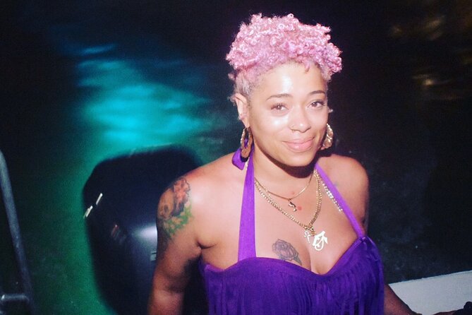 Bioluminescent Lagoon Tour: Night Swimming and Liming in Jamaica - Rum punch, music, and Jamaican liming