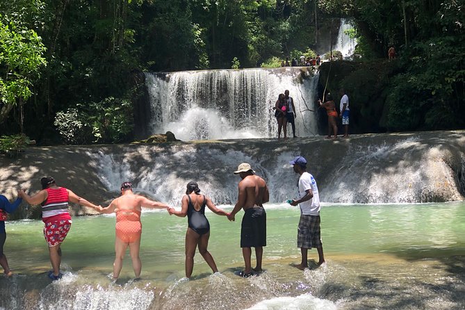 Black River Safari and YS Falls - What the 90-minute boat ride feels like