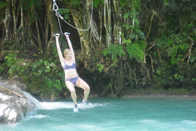 Blue Hole and Secret Falls plus Dunn's River Falls Combo Tour - Why the private vehicle adds real value