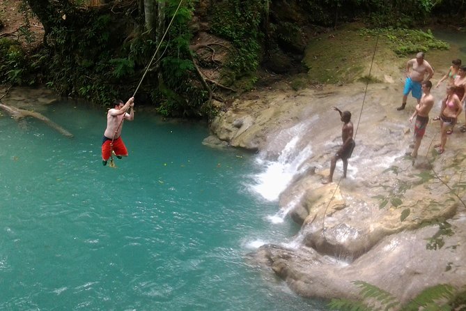 Blue Hole, Dunn's River Falls Luminous Lagoon Excursion From Montego Bay - Lunch is a pause, not part of the package