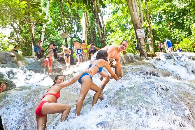 Blue Hole/ Dunn's River Falls & Luminous Lagoon (Glistening water) 3 in 1 combo - Small practical details that make a difference