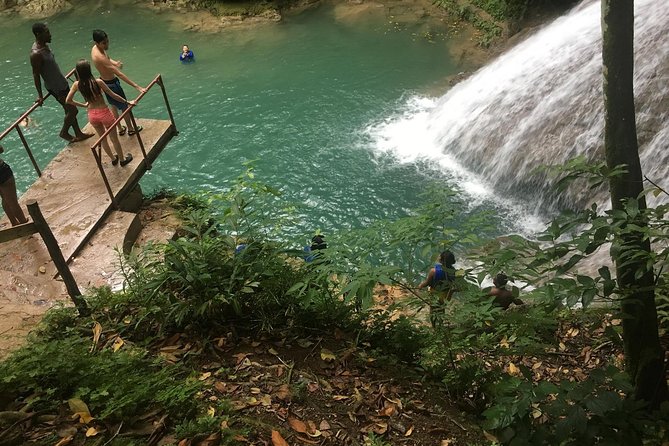 Blue Hole & Jamaica Sightseen Tour Included Transportation - Private transport is the main value