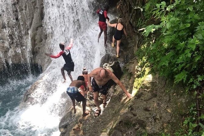 Blue Hole Secret Falls Private Tour - Blue Hole and Secret Falls give the day its spark
