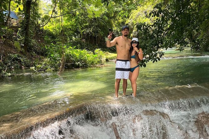 Blue Hole, Secret Falls & River Rapids Tubing from Montego Bay - What your driver-guide adds to the day