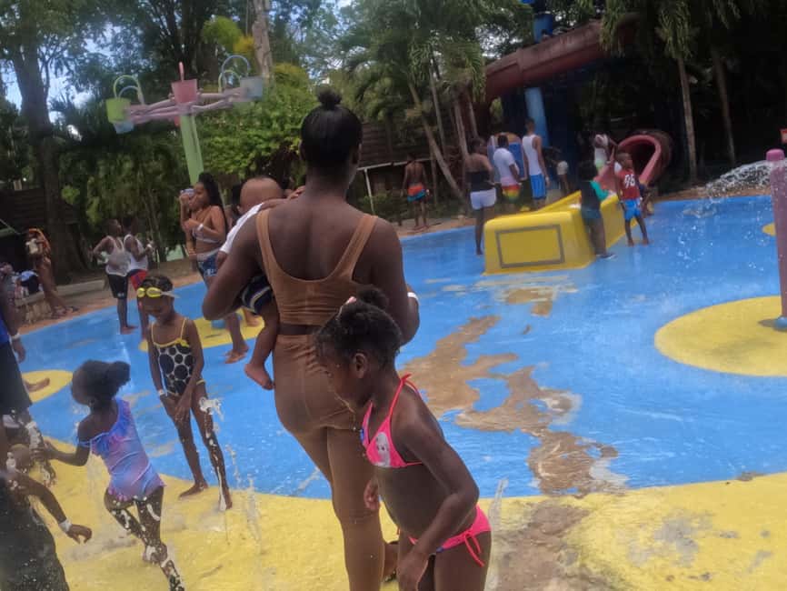 Blue Hole, Secret Falls, River Tubing and Dunn's River Falls - Cool Blue Hole brings the fun early