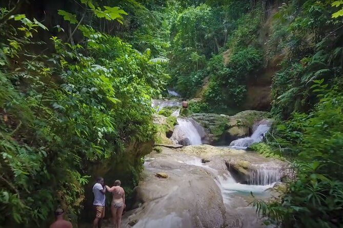 Blue Hole Waterfalls and Rasta Garden from Montego Bay - What the waterfall stop feels like in practice