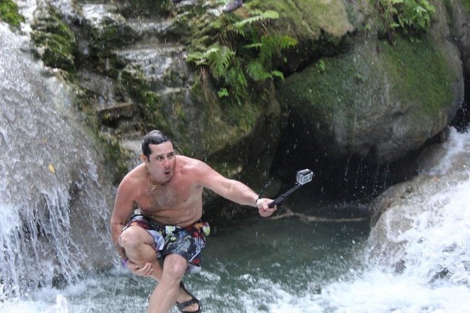 Blue Hole waterfalls from Runaway bay - What the $60 price really covers