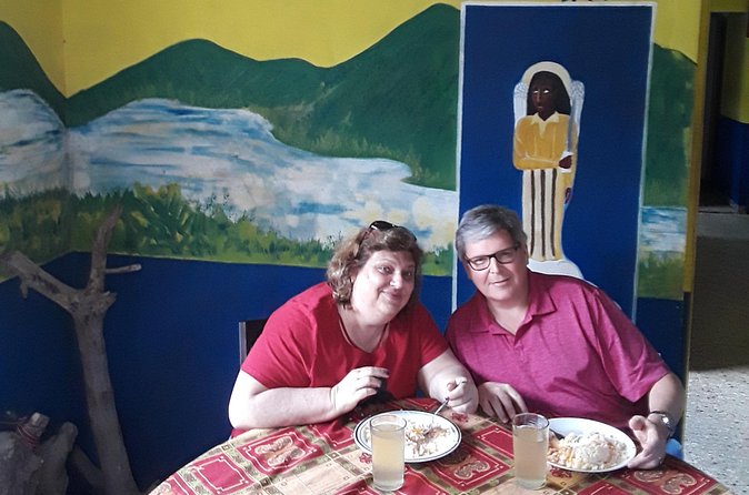 Blue Mountain Tour with Hotel Transportation - Food, family stories, and a look at daily life
