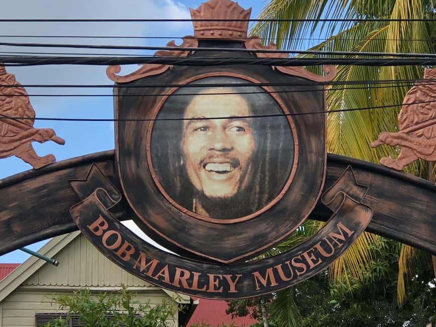 Bob marley 9 Miles & Dunns River Tour from Ocho Rios - Jamaican food at Scotchie, with lunch at your own cost