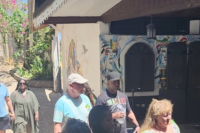 Bob Marley Nine Miles Shuttle with admissions. . - Who will enjoy this half-day outing