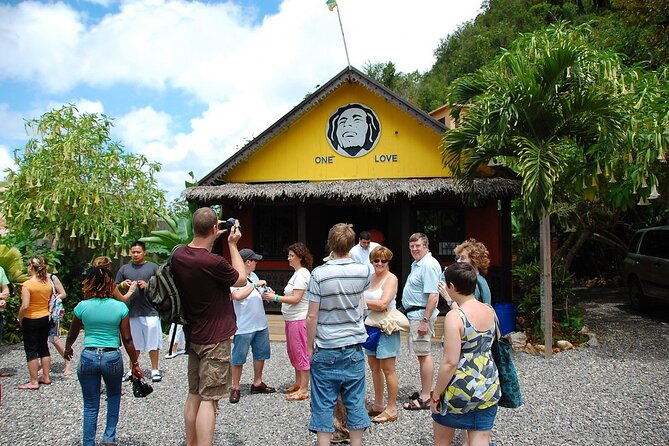 Bob Marley Nine Miles, sightseeing and local food and fruit stop - Is $125 a fair price?