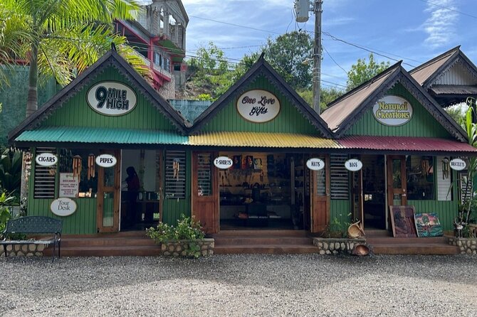 Bob Marley's Nine Mile Tour with Admission from Montego Bay - Columbus Park and Discovery Bay