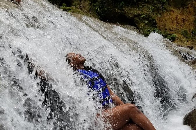 Chuck Norris Secret Falls/Blue Hole - My take: should you book it?