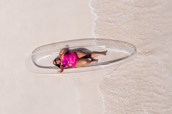 Clear Kayak Photoshoot in Montego Bay - Add-ons and romantic details need checking