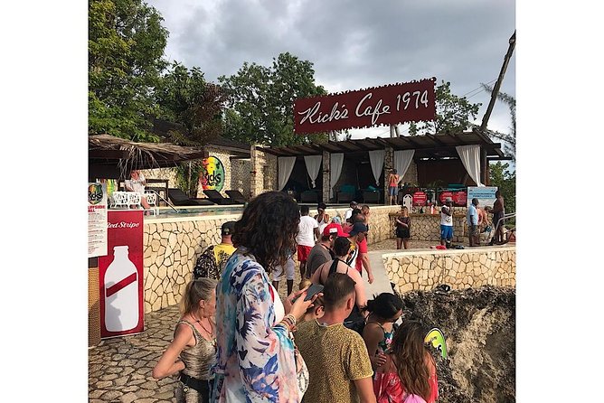 Day Tour Negril Beach & Ricks Cafe - Practical timing, clothing, and cancellation terms