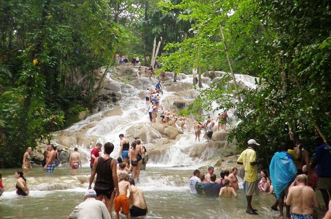 Dunn's River Falls - Timing, pickup, and the shape of the day