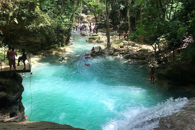 Dunn's River Falls and Blue Hole Adventure from Montego Bay Ja - What the private vehicle adds to the day