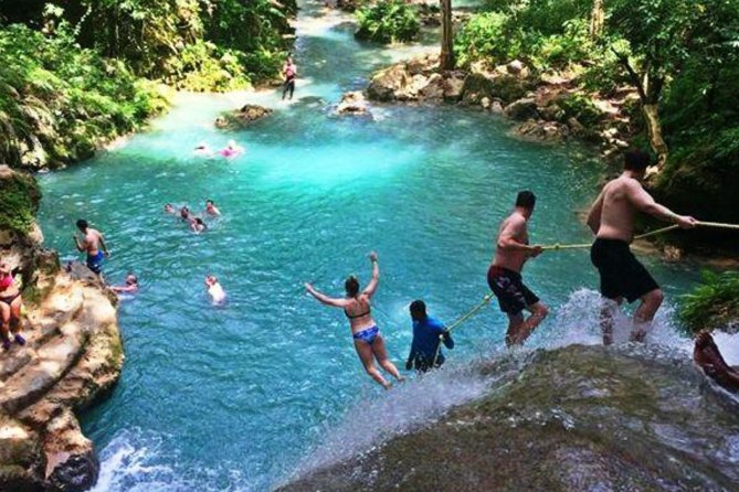 Dunn's River Falls and Blue Hole Private Tour from Ocho Rios - Leaving the port and heading inland