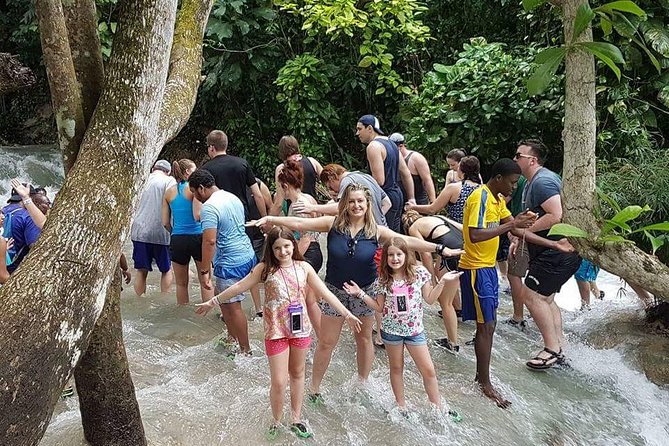 Dunn's River Falls and Zipline (Over the Falls) Adventure Tour from Ocho Rios - Why the pickup service adds real value