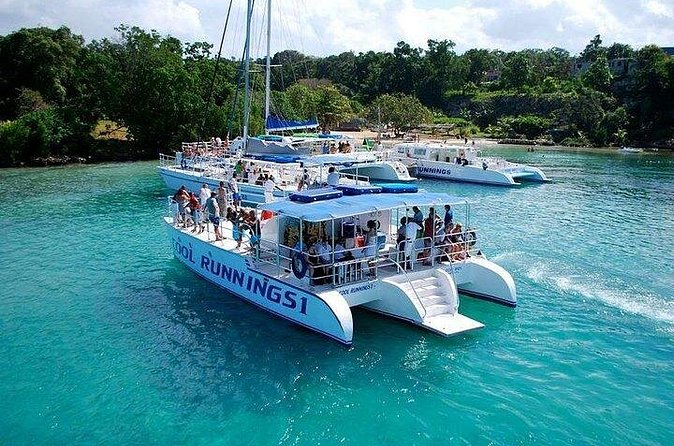 Dunn's River Falls Party Cruise, Blue Hole with Snorkeling, free beverages - Drivers can make or break the outing