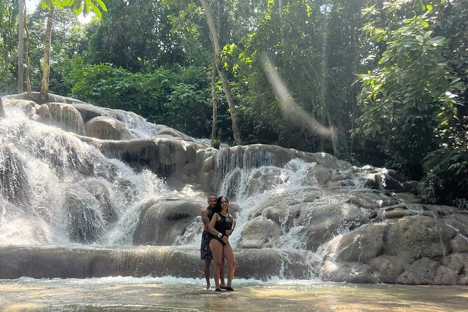 Dunn's River Park & Blue Hole Waterfall Combo from Montego Bay - What the $135 price really covers