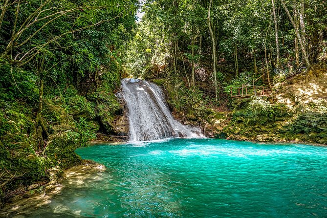 Dunns River Falls and Blue Hole Ocho Rios - Key details before you book