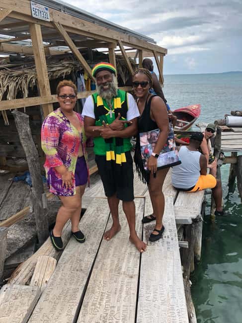 Floyd’s Pelican Bar, Ys Falls and Black River Safari Tour - YS Falls, cool pools and a choice of pace