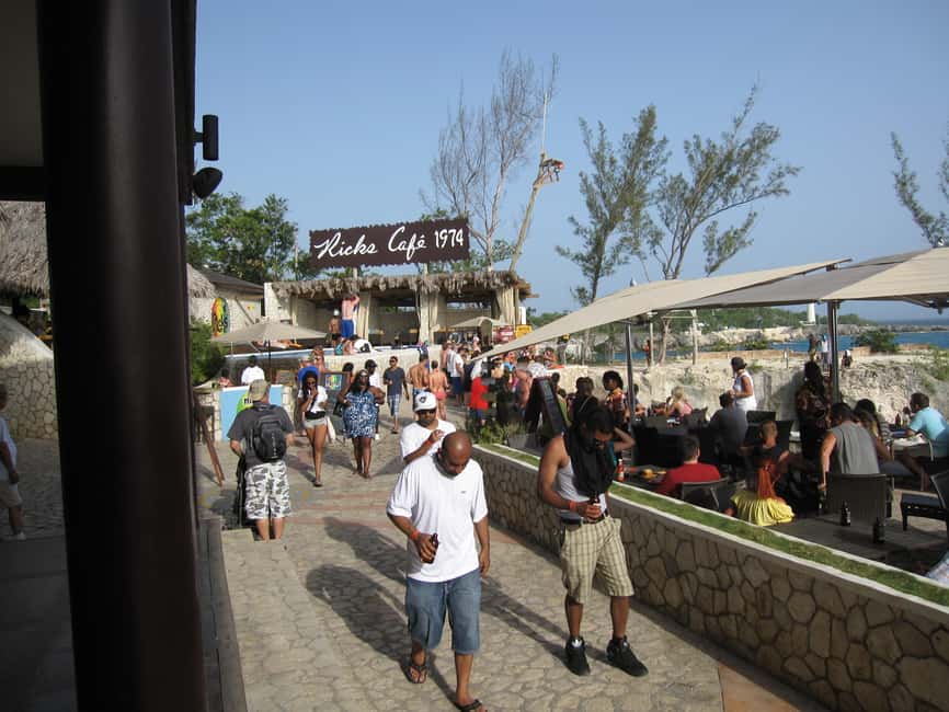 From Montego Bay: Negril Day Trip and Rick's Café Sunset - The road to Negril with a private driver