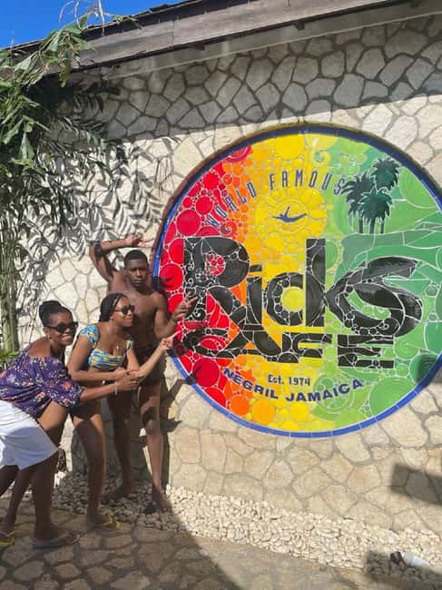From Montego Bay: Negril Day Trip and Rick's Café Sunset - Who will enjoy this experience most