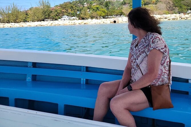 Glass bottom Boat Tour and Snorkeling Experience in Montego Bay - What to expect at Doctor’s Cave Beach
