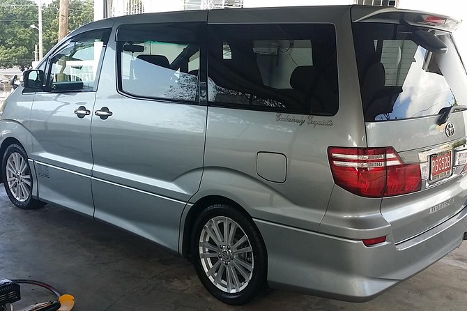 Grand Bahia Principe Private Transfer Between Montego Bay Airport (MBJ) - Meeting your representative at Montego Bay Airport