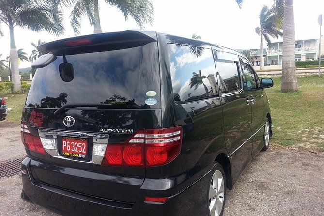 Grand Palladium Airport Transfer - The 30-minute ride to Grand Palladium