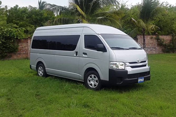 Grand Palladium Jamaica Airport Transfer - Choosing One Way or Round Trip