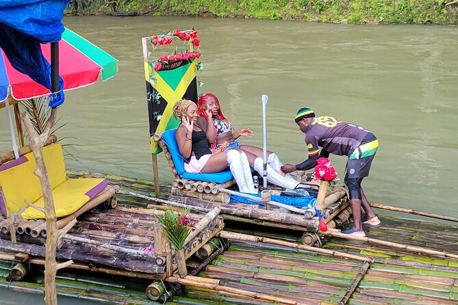 Great River Bamboo Rafting & hipstrip Tour - Starting with 30 minutes in Montego Bay
