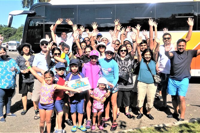 Green Grotto Caves and Dunn's River Falls Guided Tour with Admission - How the guides affect the experience